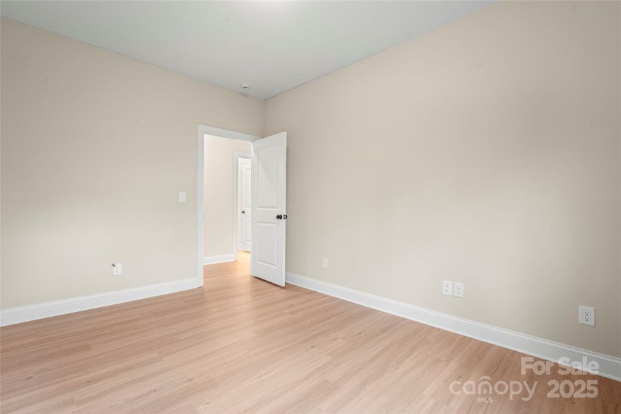 Spacious, unfurnished interior of a new home in , Charlotte (Image 23).