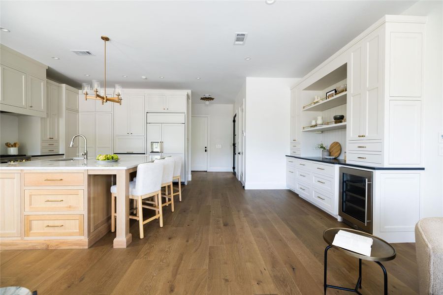 Furnished interior view inside a new home in , Horseshoe Bay (Image 9).