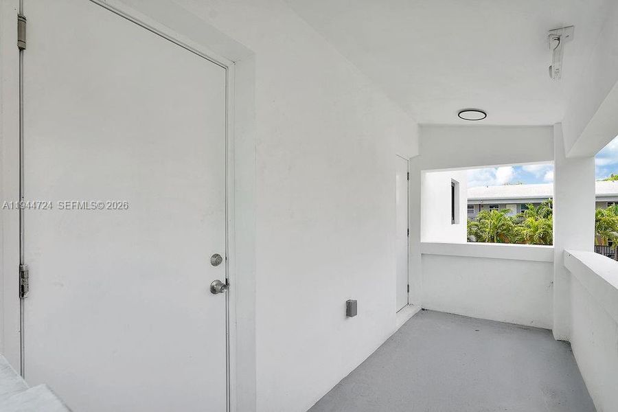 Spacious, unfurnished interior of a new home in , Miami (Image 18).