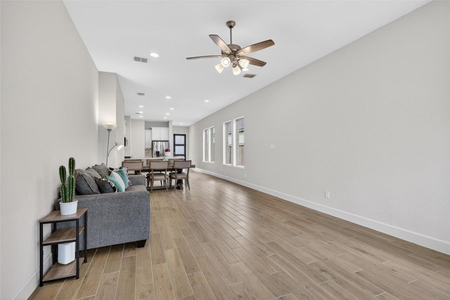 Furnished interior view inside a new home in Jordan Ranch, Fulshear (Image 17).