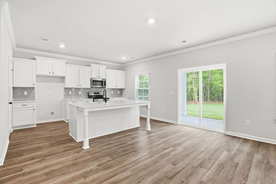 Image 38 representing the Loblolly Select N by McGuinn Homes in Broadway Lake, Anderson, SC. Image 38 representing the Loblolly Select N by McGuinn Homes in Broadway Lake, Anderson, SC.