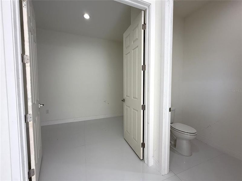 Spacious, unfurnished interior of a new home in , Port Charlotte (Image 50). Spacious, unfurnished interior of a new home in , Port Charlotte (Image 50).