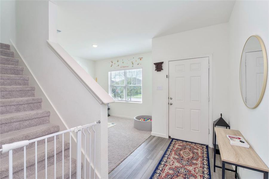 Image 28 of a home in Willow Springs. Image 28 of a home in Willow Springs.