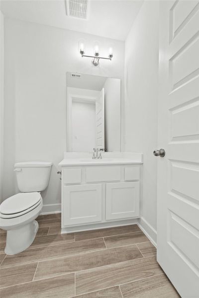 Representative image. Features, specifications, selections and colors may vary. Representative image. Features, specifications, selections and colors may vary.