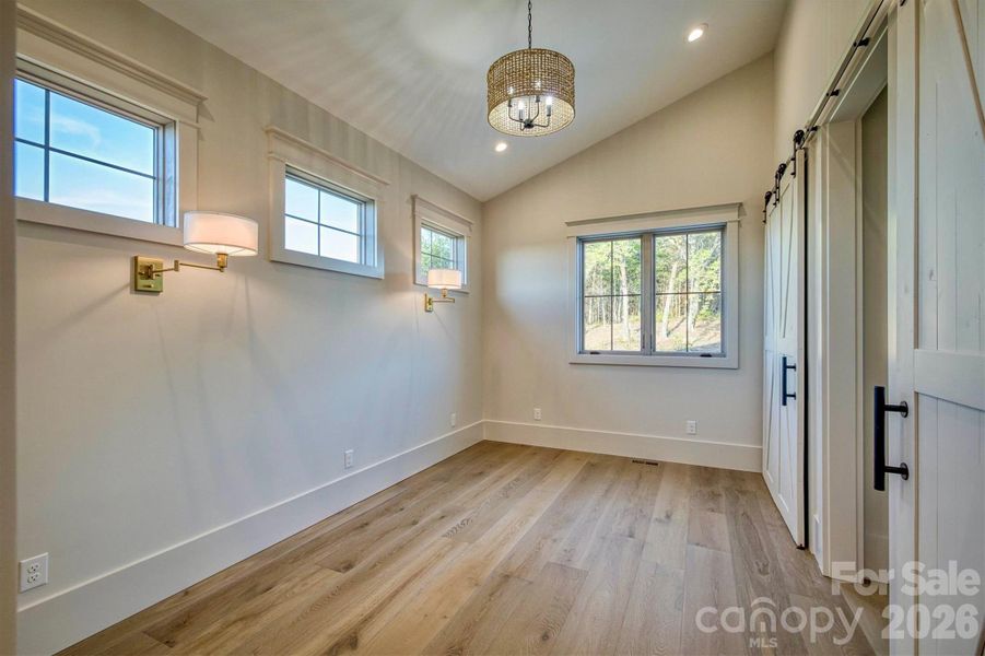 Spacious, unfurnished interior of a new home in , Lenoir (Image 11).