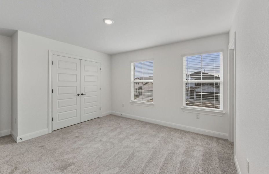 Spacious, unfurnished interior of a new home in Lagos, Manor (Image 44).