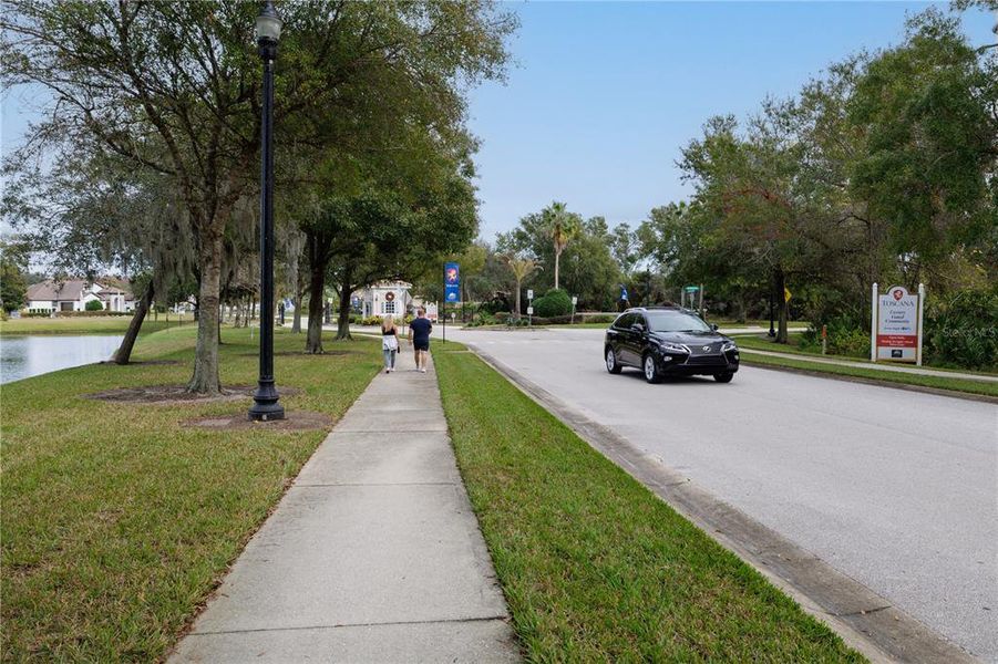 Image 39 of a home in Toscana.