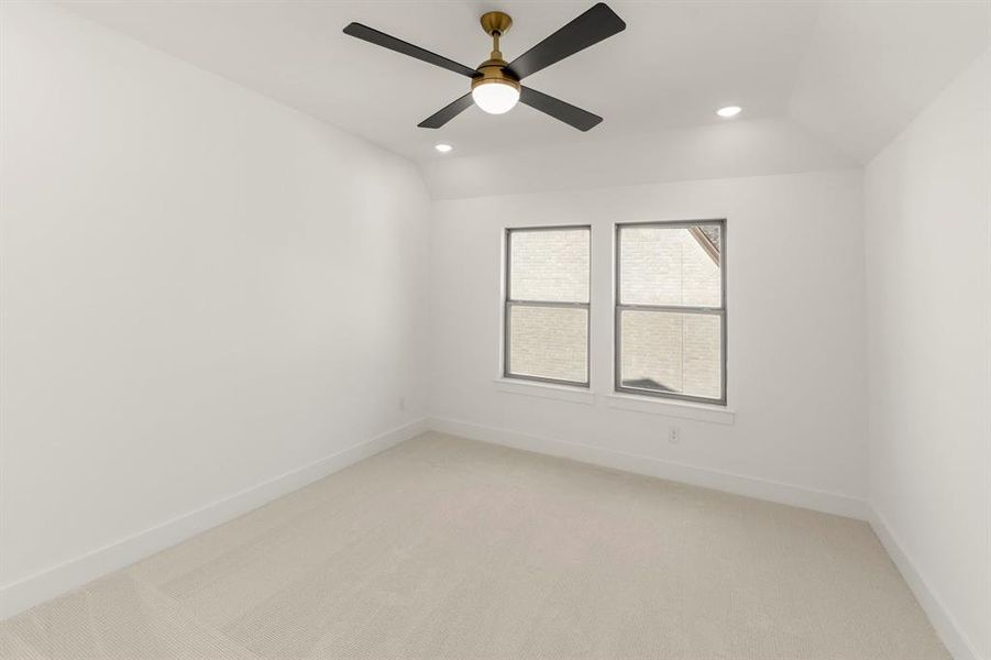 681 Capella - Bed 3 681 Capella - Bed 3