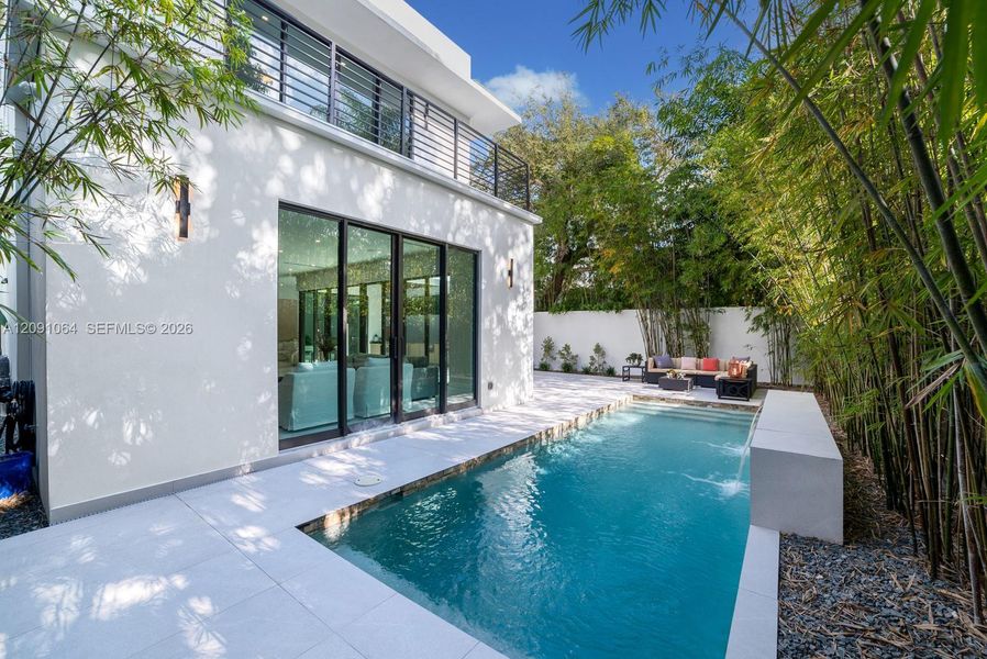 Exterior details and patio area of a home in , Miami (Image 26).
