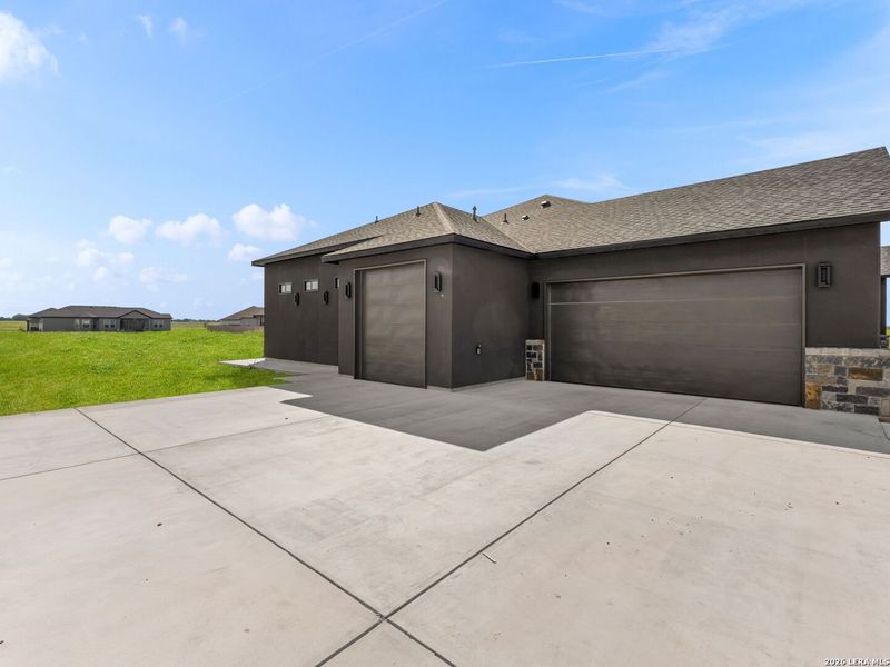 Front exterior of a new home in , Seguin, TX, highlighting curb appeal (Image 34). Front exterior of a new home in , Seguin, TX, highlighting curb appeal (Image 34).