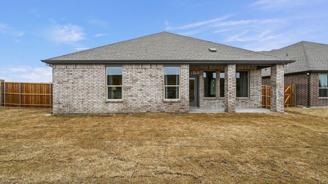 Representative exterior photo of a completed home built from the Vail by D.R. Horton in Madera, Royse City, TX (Image 30). Representative exterior photo of a completed home built from the Vail by D.R. Horton in Madera, Royse City, TX (Image 30).