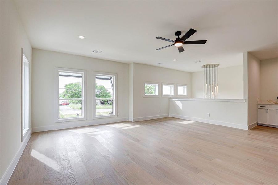 Spacious, unfurnished interior of a new home in , Keller (Image 30).