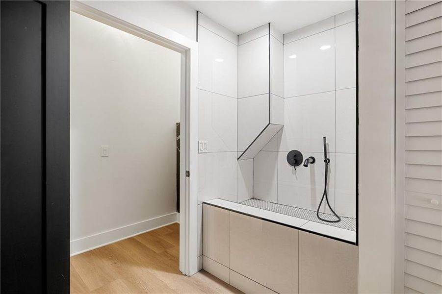 Image 38 of a home in .