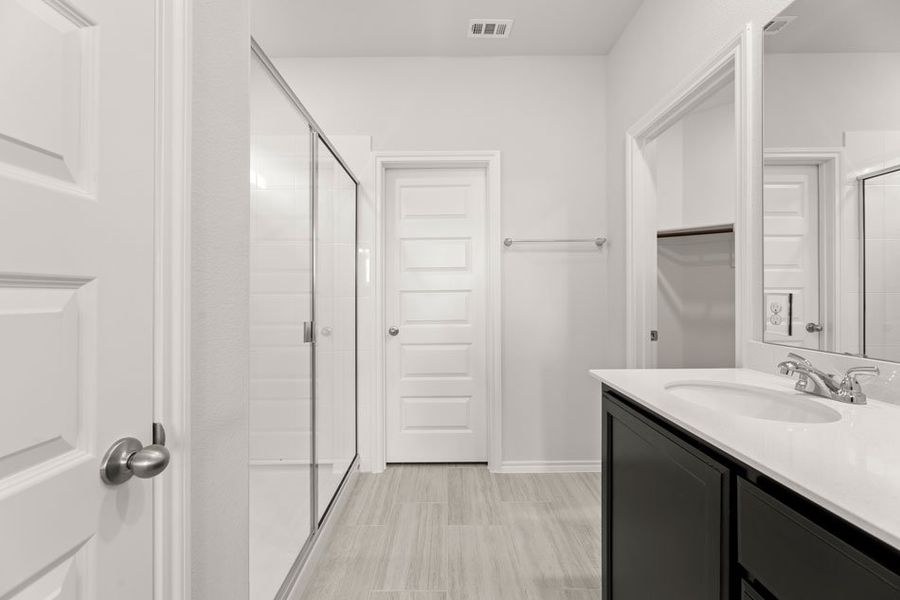 Front exterior of a new home in Northspur, Terrell, TX, highlighting curb appeal (Image 17). Front exterior of a new home in Northspur, Terrell, TX, highlighting curb appeal (Image 17).