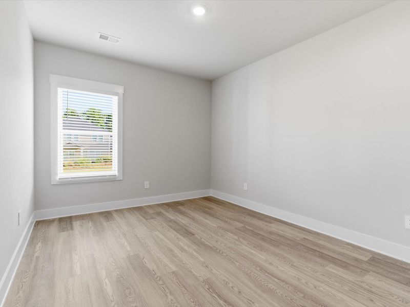 Spacious, unfurnished interior of a new home in Cedar Shoals - Signature Collection, Piedmont (Image 15).