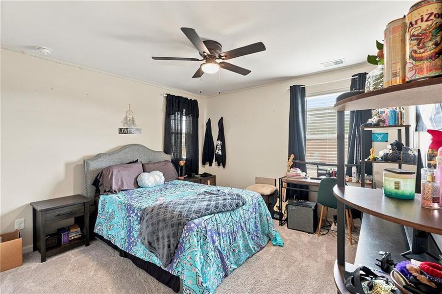 Furnished interior view inside a new home in Heritage Point, Hampton (Image 29).