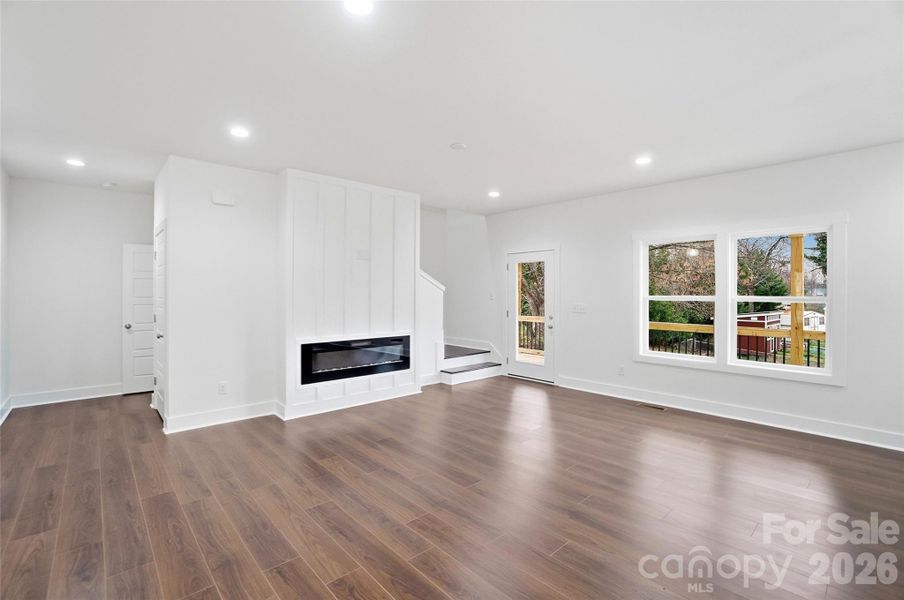 Spacious, unfurnished interior of a new home in , Kannapolis (Image 26).