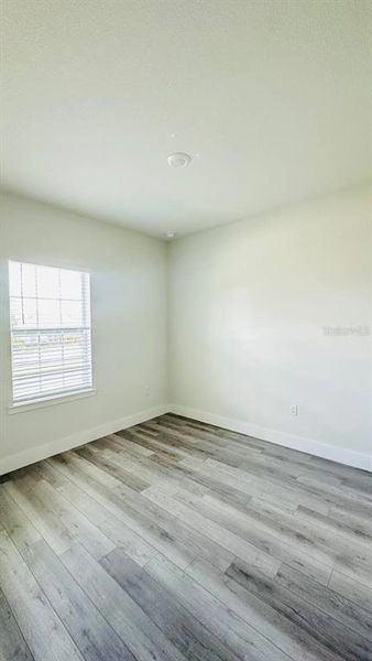 Spacious, unfurnished interior of a new home in , Ocala (Image 15).