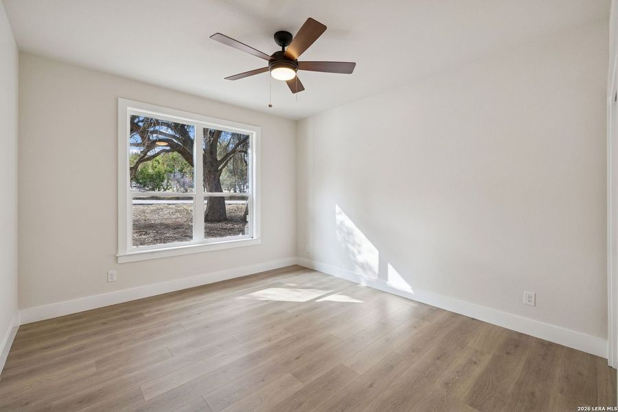 Spacious, unfurnished interior of a new home in , Fischer (Image 19).