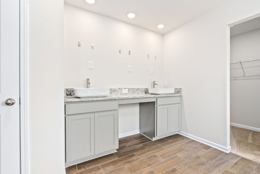 4br New Home in Hogansville, GA.  - Slide 13