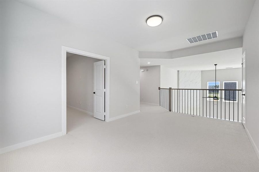 Spacious, unfurnished interior of a new home in Trinity Falls, McKinney (Image 30). Spacious, unfurnished interior of a new home in Trinity Falls, McKinney (Image 30).