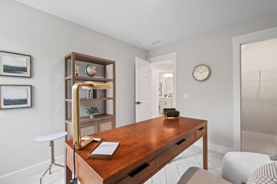 Furnished interior view inside a new home in Founder's Park, Lincolnville (Image 7).