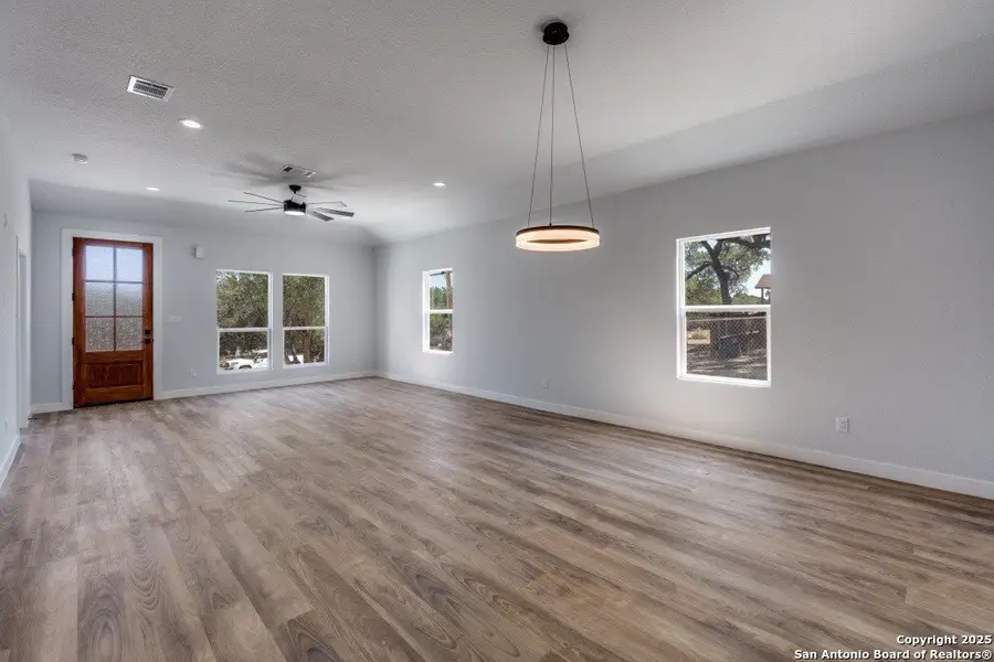 Spacious, unfurnished interior of a new home in , Canyon Lake (Image 9). Spacious, unfurnished interior of a new home in , Canyon Lake (Image 9).
