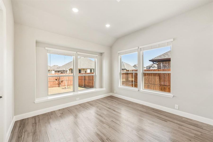 Spacious, unfurnished interior of a new home in Timberbrook, Justin (Image 25).