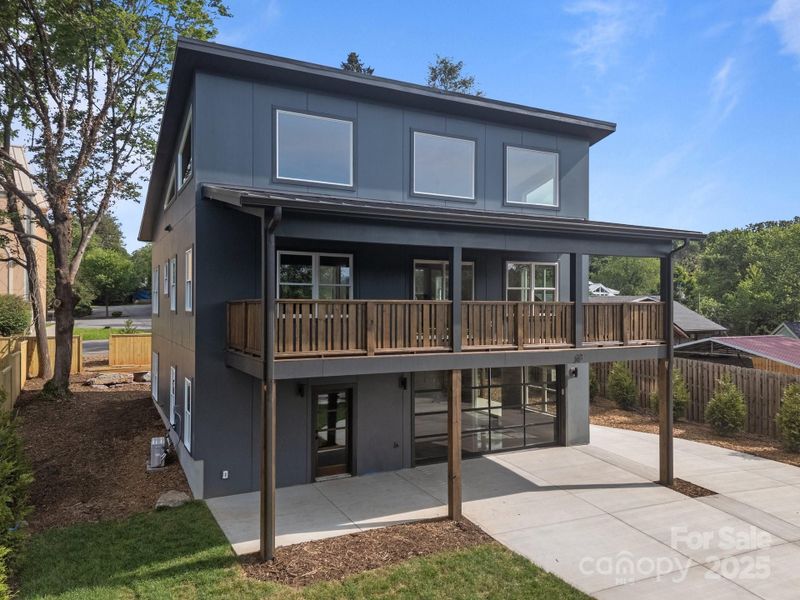 Modern city living with 2 car garage