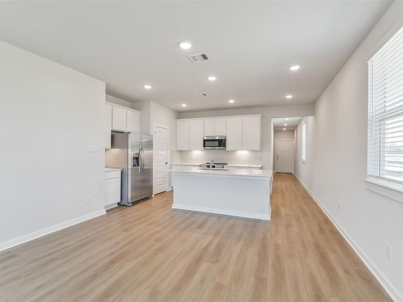 Spacious, unfurnished interior of a new home in Liberty Estates, Cleveland (Image 23).