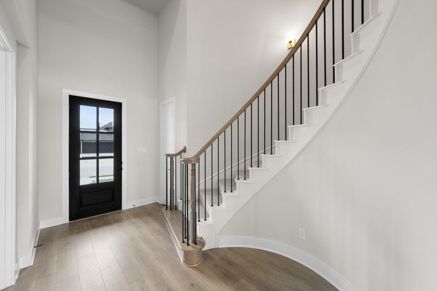 Spacious, unfurnished interior of a new home in Hayes Crossing, Midlothian (Image 16). Spacious, unfurnished interior of a new home in Hayes Crossing, Midlothian (Image 16).
