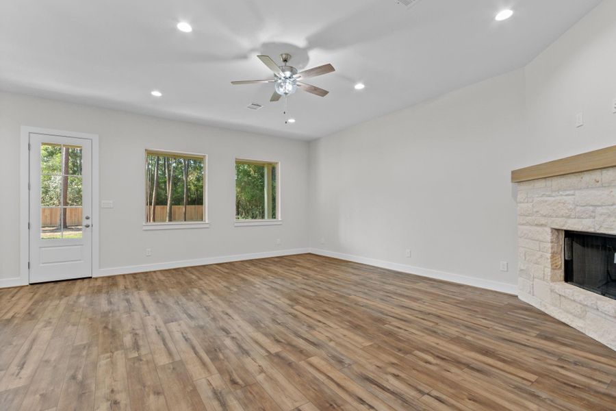 Spacious, unfurnished interior of a new home in , Magnolia (Image 26). Spacious, unfurnished interior of a new home in , Magnolia (Image 26).