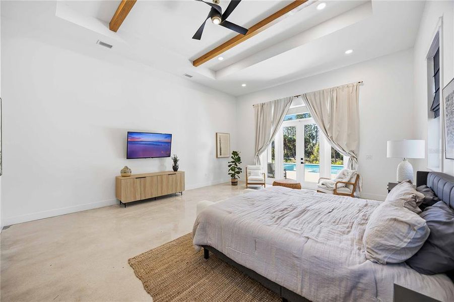 Furnished interior view inside a new home in , Port Charlotte (Image 55).