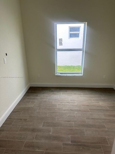 Spacious, unfurnished interior of a new home in , Boynton Beach (Image 11).