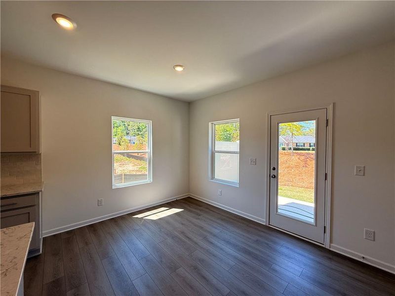 Spacious, unfurnished interior of a new home in Leydenview, Mableton (Image 39).