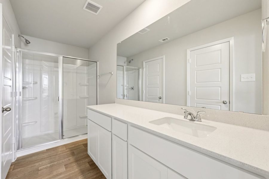 Representative furnished interior of a home built from the Azalea 1668 by Brohn Homes in Azalea, Pattison (Image 9).