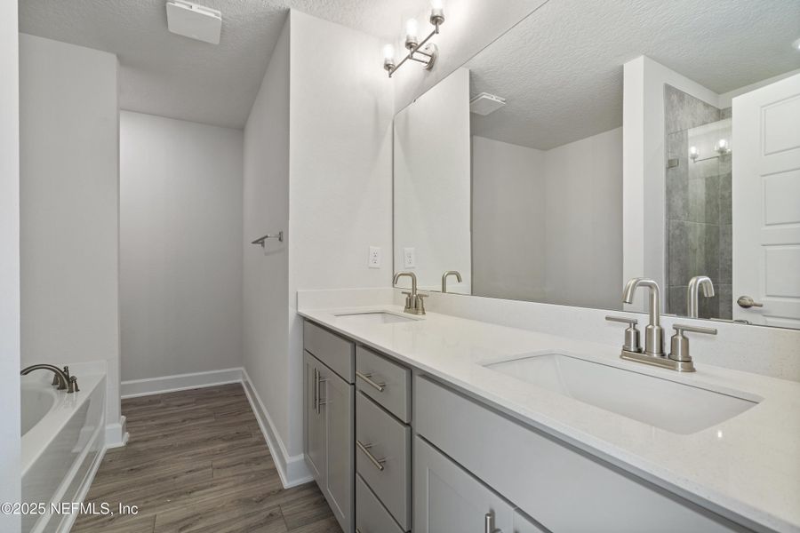 Furnished interior view inside a new home in , Green Cove Springs (Image 7). Furnished interior view inside a new home in , Green Cove Springs (Image 7).