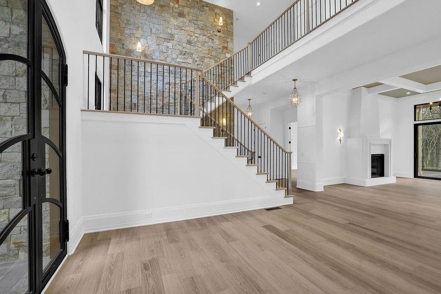 Spacious, unfurnished interior of a new home in , Johns Creek (Image 40).