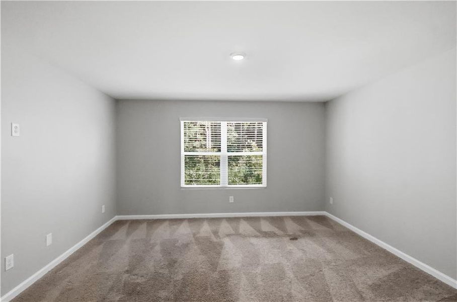 Spacious, unfurnished interior of a new home in , Atlanta (Image 19).