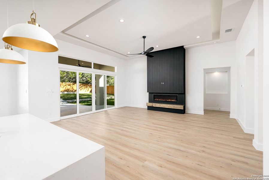 Spacious, unfurnished interior of a new home in , San Antonio (Image 33).