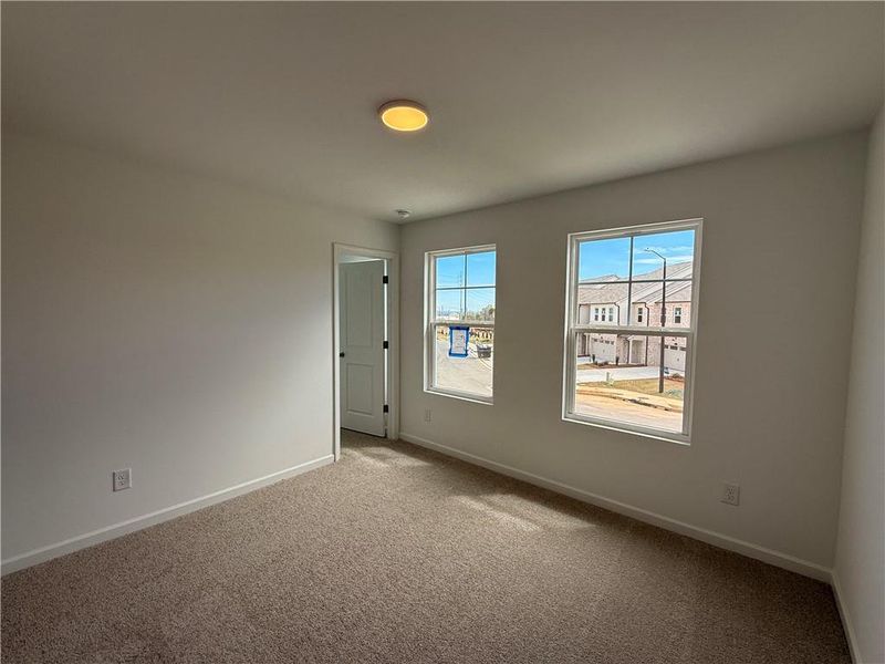 Spacious, unfurnished interior of a new home in Leydenview, Mableton (Image 26).