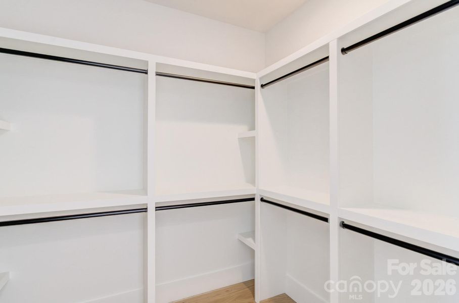 Image 43 of a home in .