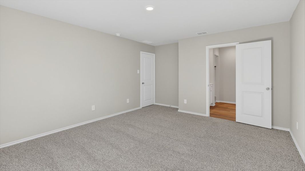 Spacious, unfurnished interior of a new home in Hickory Grove, Krum (Image 12). Spacious, unfurnished interior of a new home in Hickory Grove, Krum (Image 12).