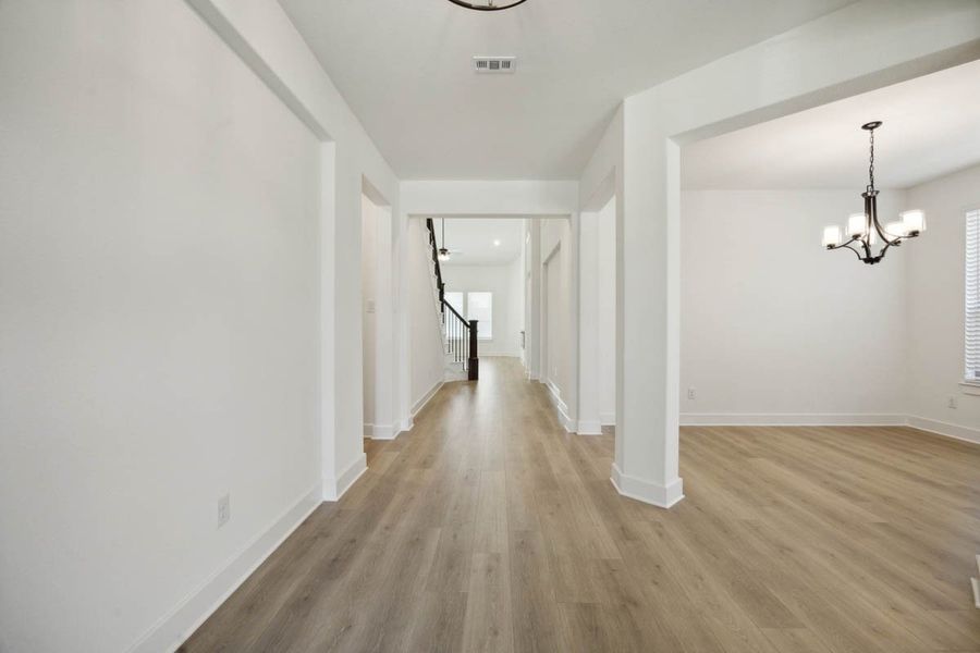Spacious, unfurnished interior of a new home in Westside Preserve, Midlothian (Image 10).