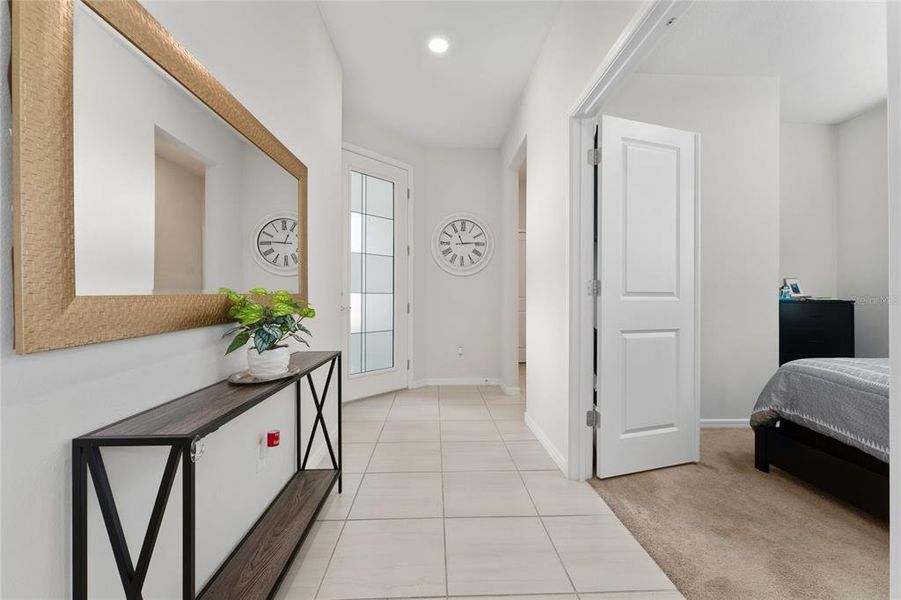 Furnished interior view inside a new home in , Kissimmee (Image 9).