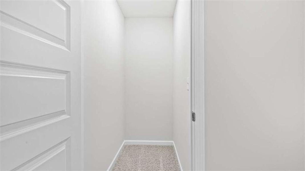 Spacious, unfurnished interior of a new home in Echo Glen, Stockbridge (Image 26).