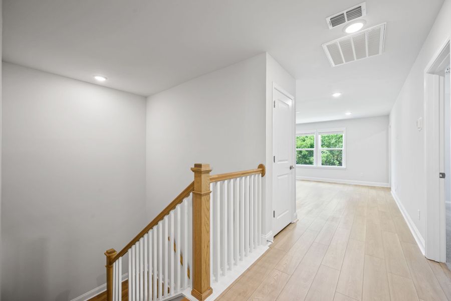Spacious, unfurnished interior of a new home in Oakleaf Chase, Blythewood (Image 24). Spacious, unfurnished interior of a new home in Oakleaf Chase, Blythewood (Image 24).