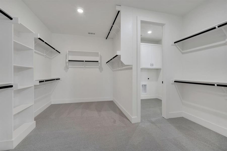 Spacious, unfurnished interior of a new home in Westside Preserve, Midlothian (Image 24). Spacious, unfurnished interior of a new home in Westside Preserve, Midlothian (Image 24).