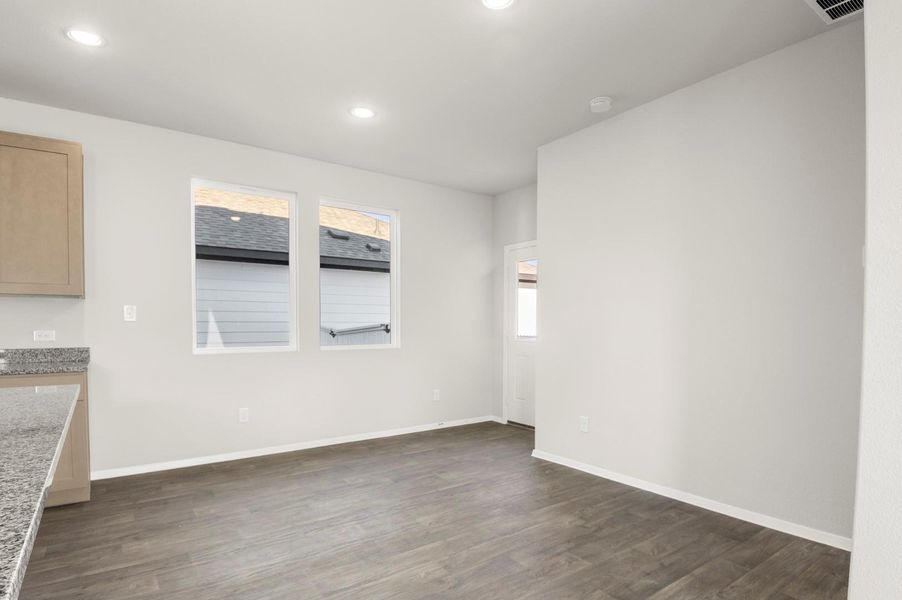 Spacious, unfurnished interior of a new home in Harvest Ridge, Elgin (Image 22). Spacious, unfurnished interior of a new home in Harvest Ridge, Elgin (Image 22).
