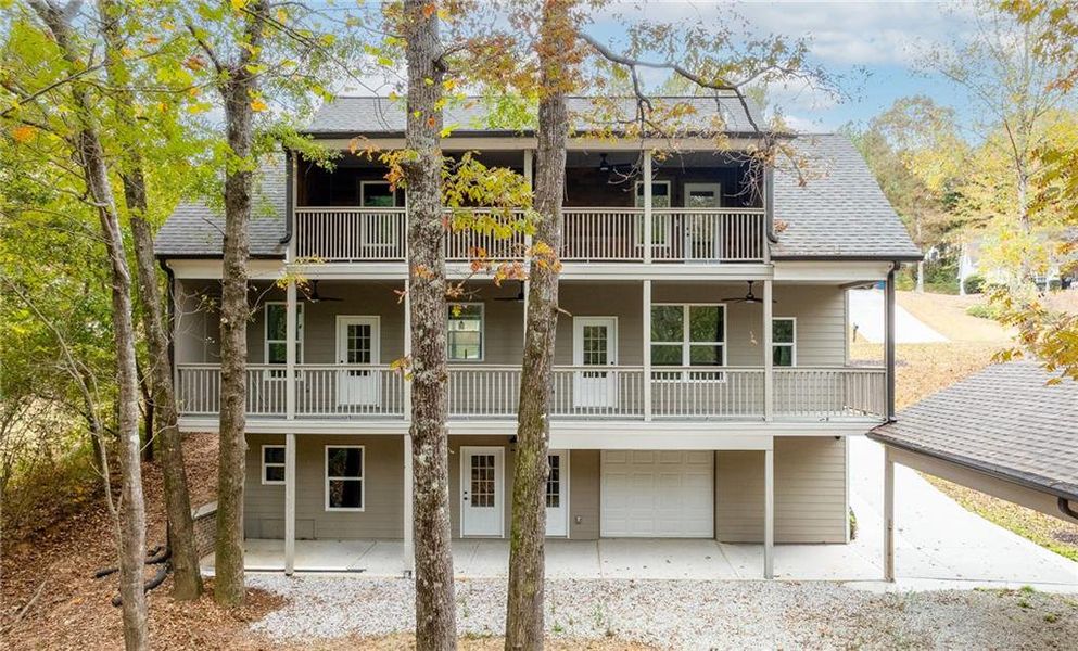 Exterior details and patio area of a home in , Lawrenceville (Image 22).